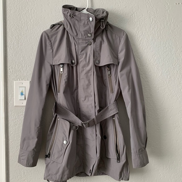 🎉HOST PICK🎉NWOT Burberry Brit jacket with belt